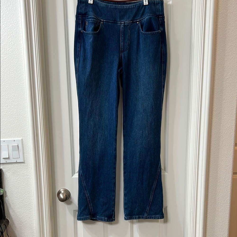 Belle by Kim Gravel Blue Straight Leg Jeans Timeless Style